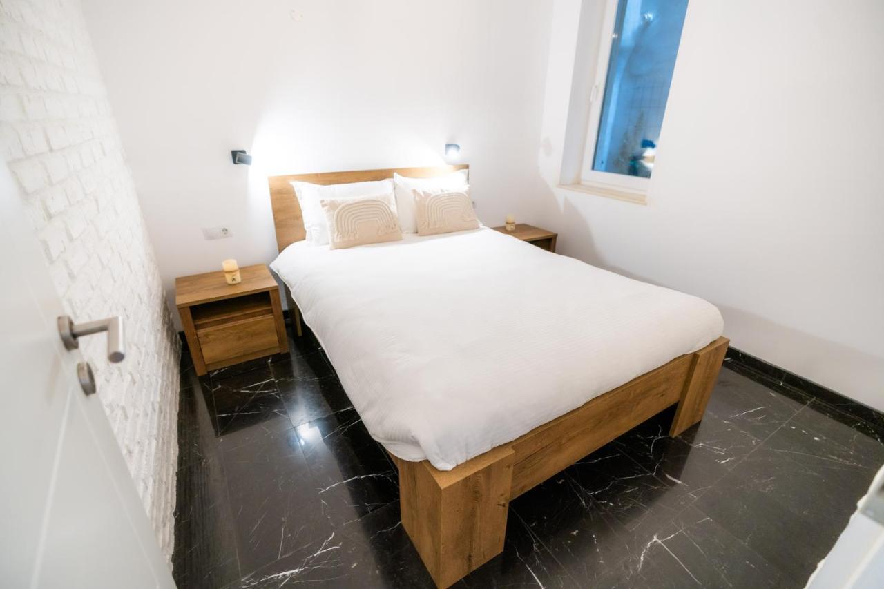 Guest Studio Appartement Braşov Buitenkant foto